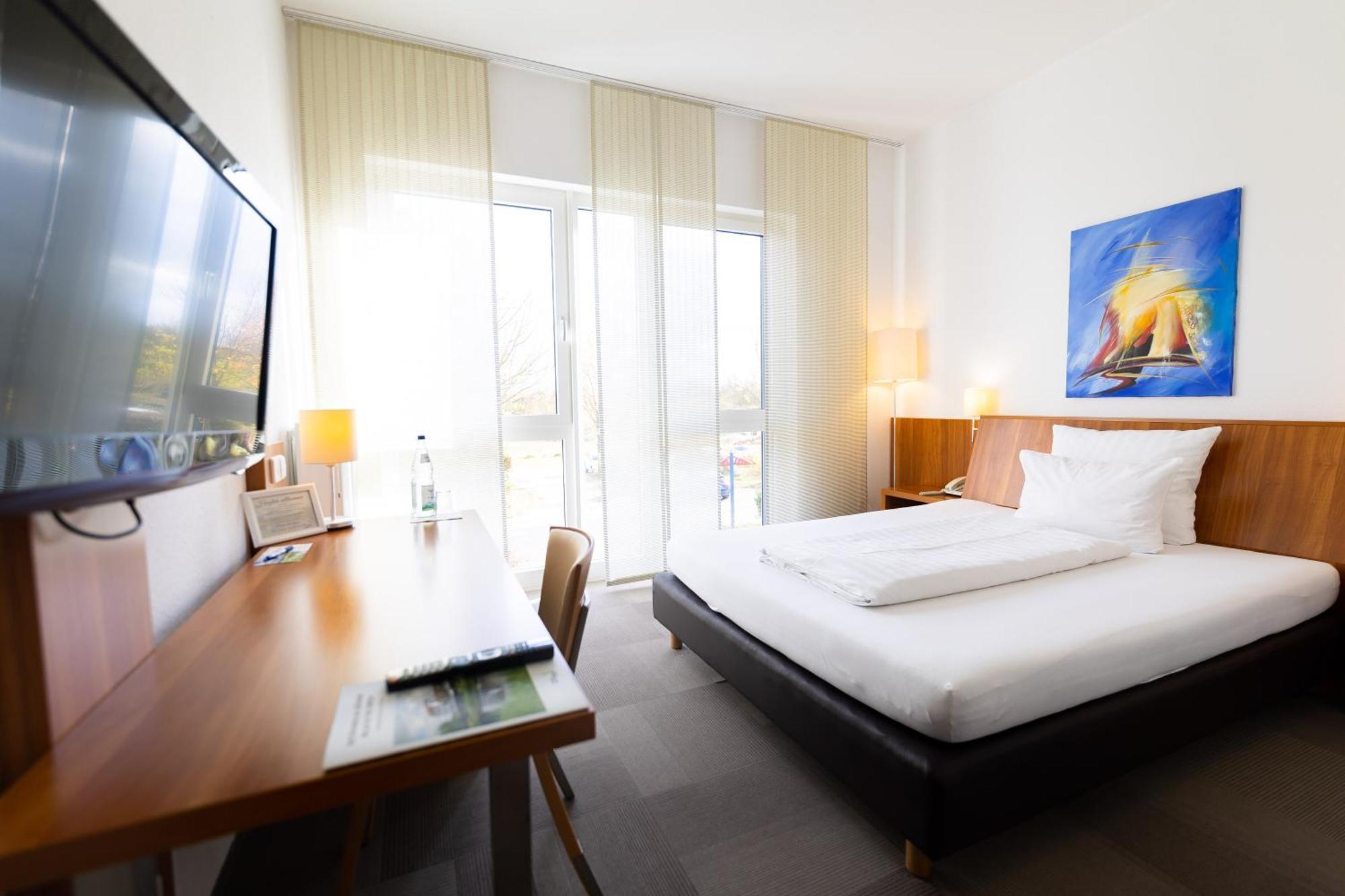 Hotel Darstein Altrip エクステリア 写真