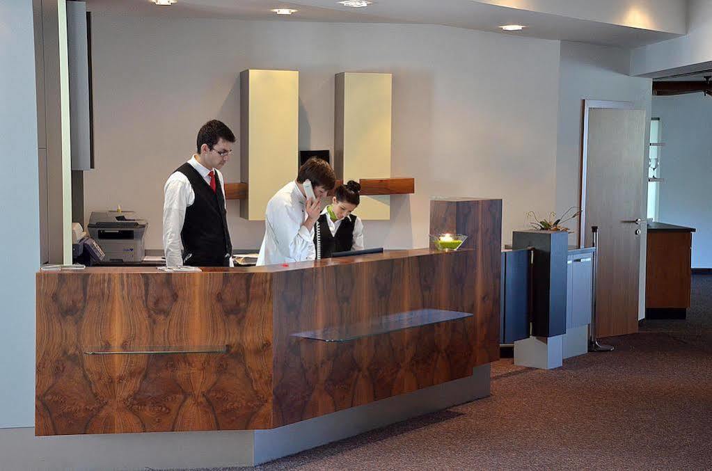 Hotel Darstein Altrip エクステリア 写真